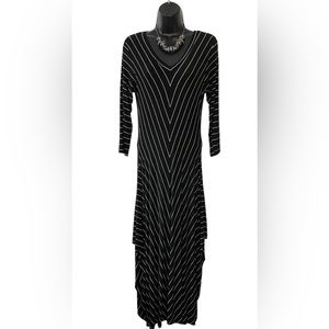 COMFY USA long stripe V-neck dress